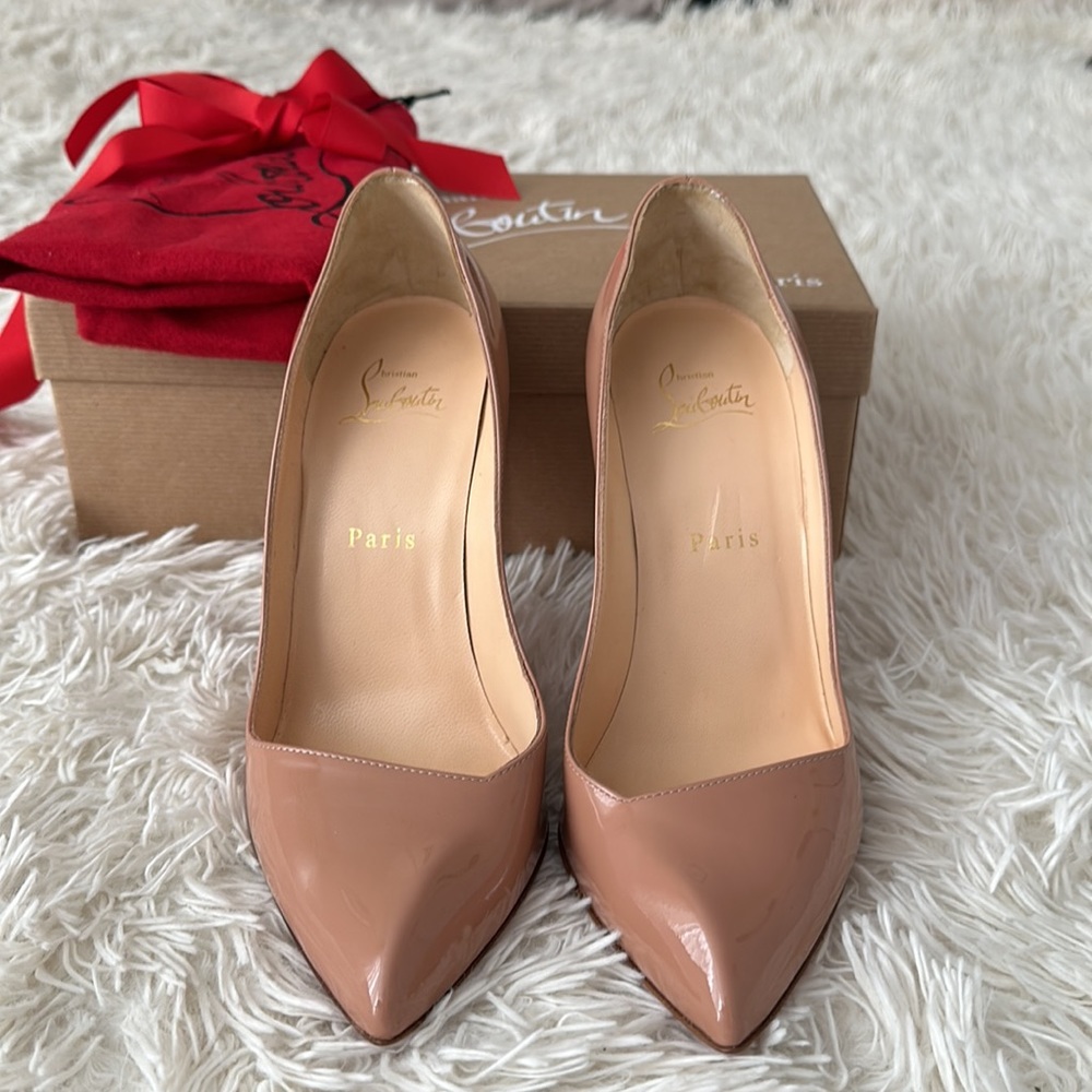 Christian Louboutin Corneille 100 Patent Nude Heels - Picture 2 of 9